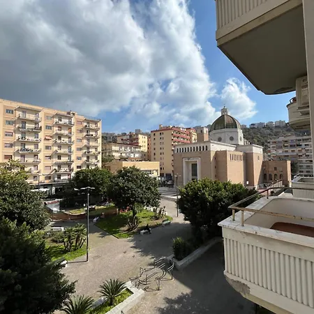 Maison Grimaldi * Νάπολη