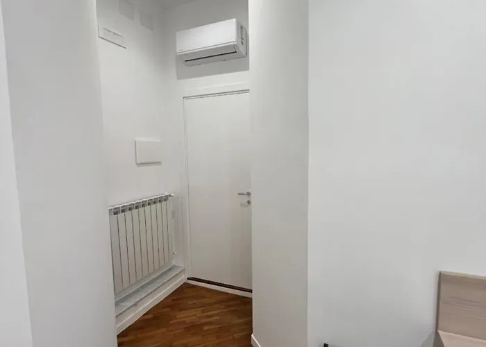 Pensión Maison Grimaldi 4*