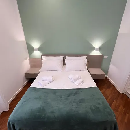 Maison Grimaldi * Neapel